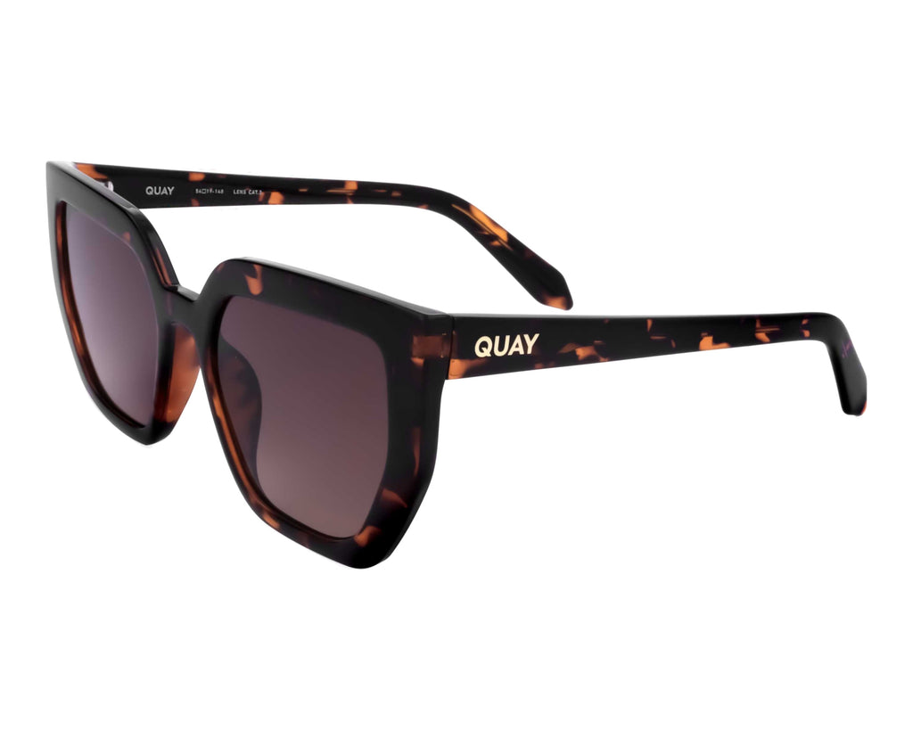 Quay CONTOURED Sunglasses