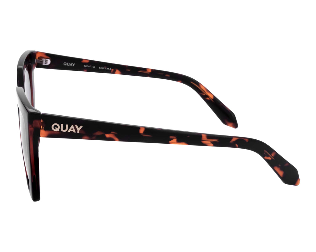 Quay CONTOURED Sunglasses